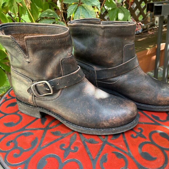 Frye Shoes - Frye Veronica Bootie Leather Moto Boots Distressed Brown